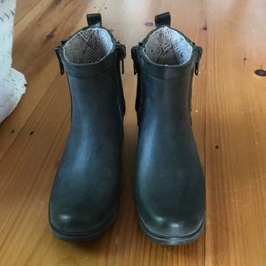 Lucky Brand Rain Boots